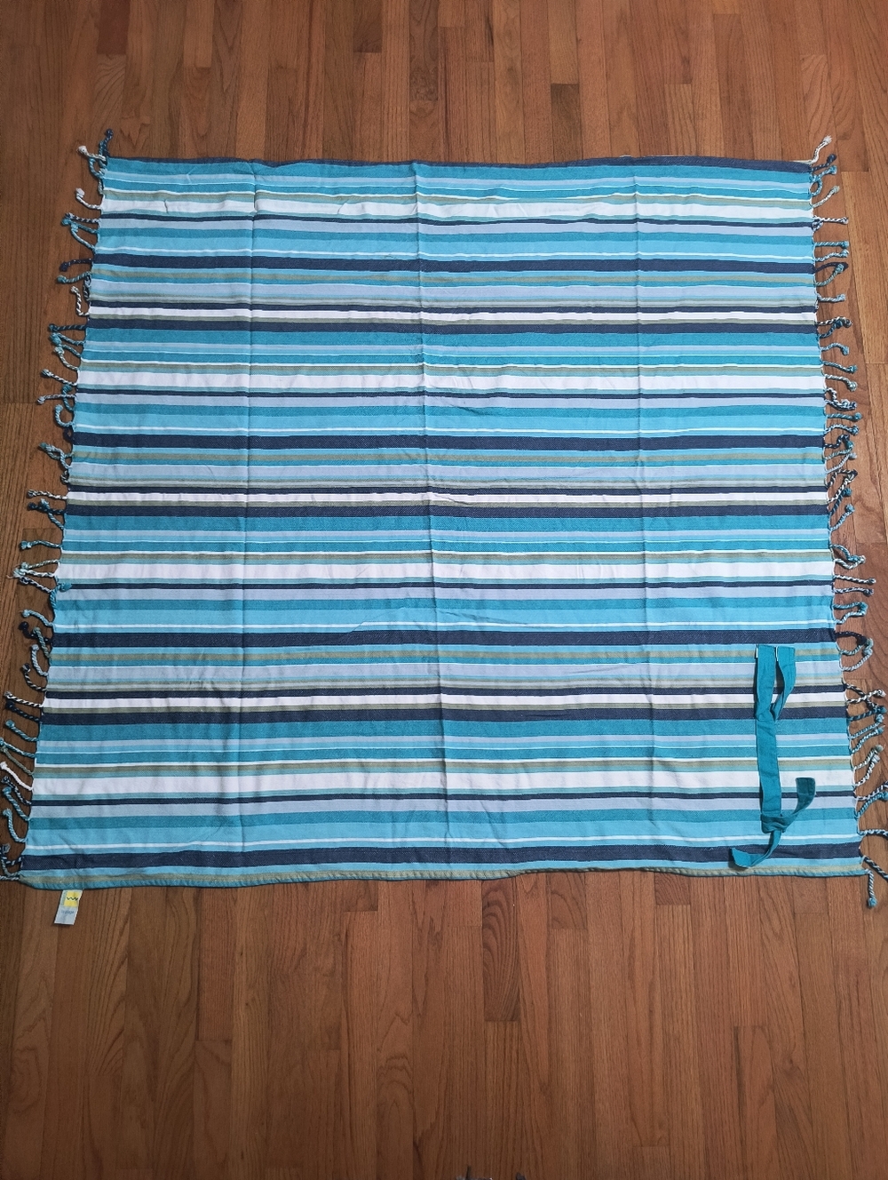 Pick 3/$10⭐ Beach blanket La Plage, 54"x54" square, blue striped